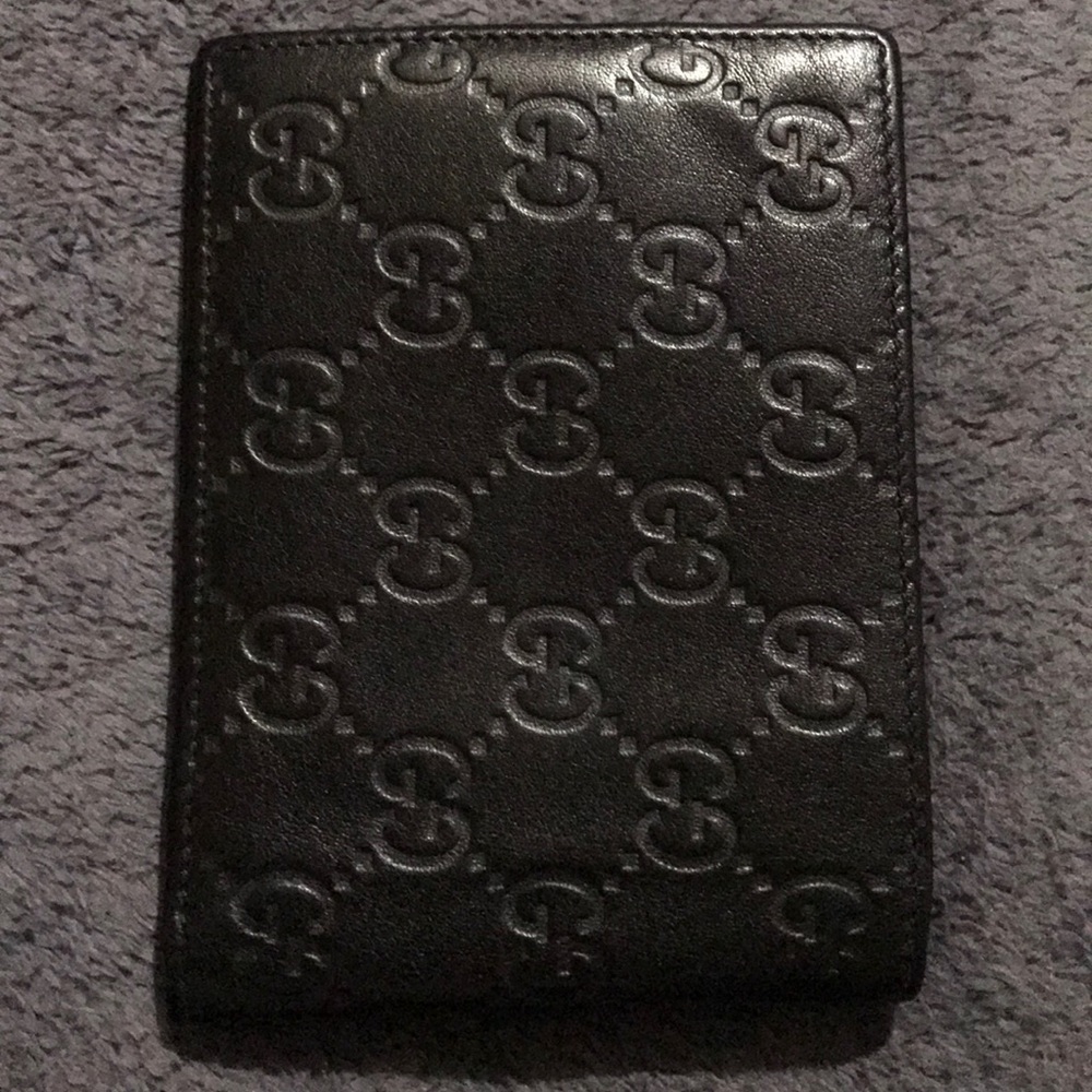 Gucci bifold men's wallet